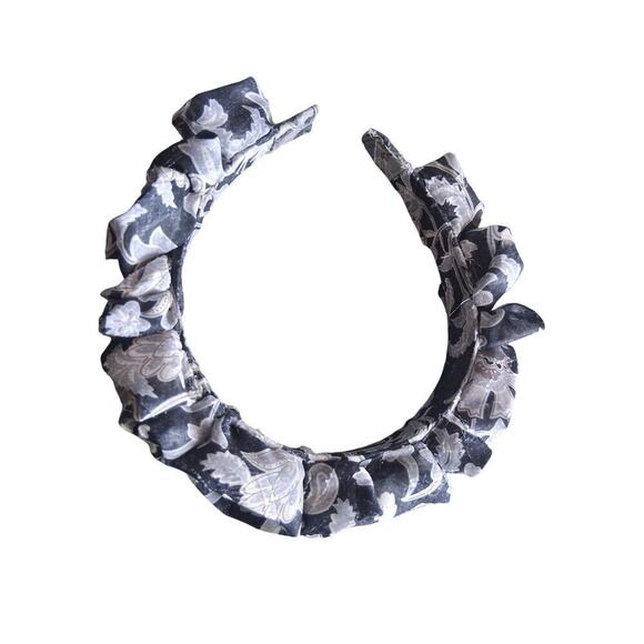 Unknown Accessories - Pearl Headband